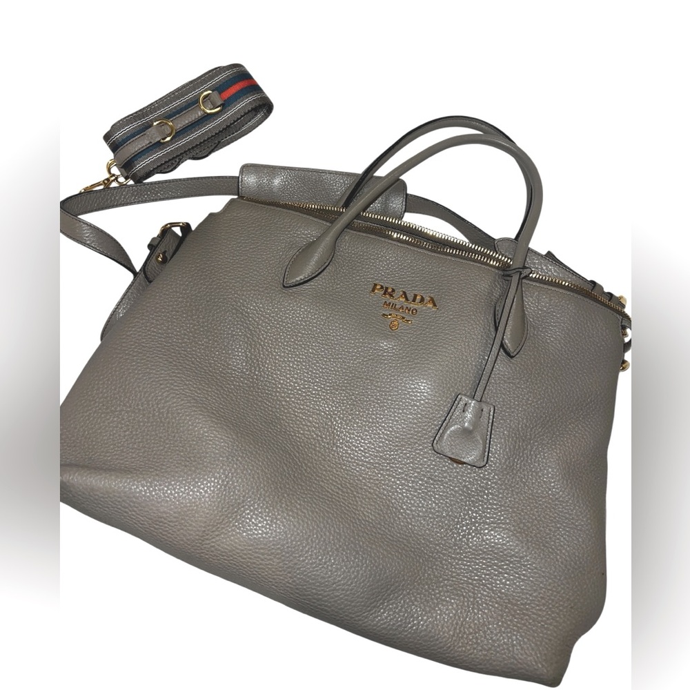 PRADA Vitello Daino Shopping Tote in Argilla